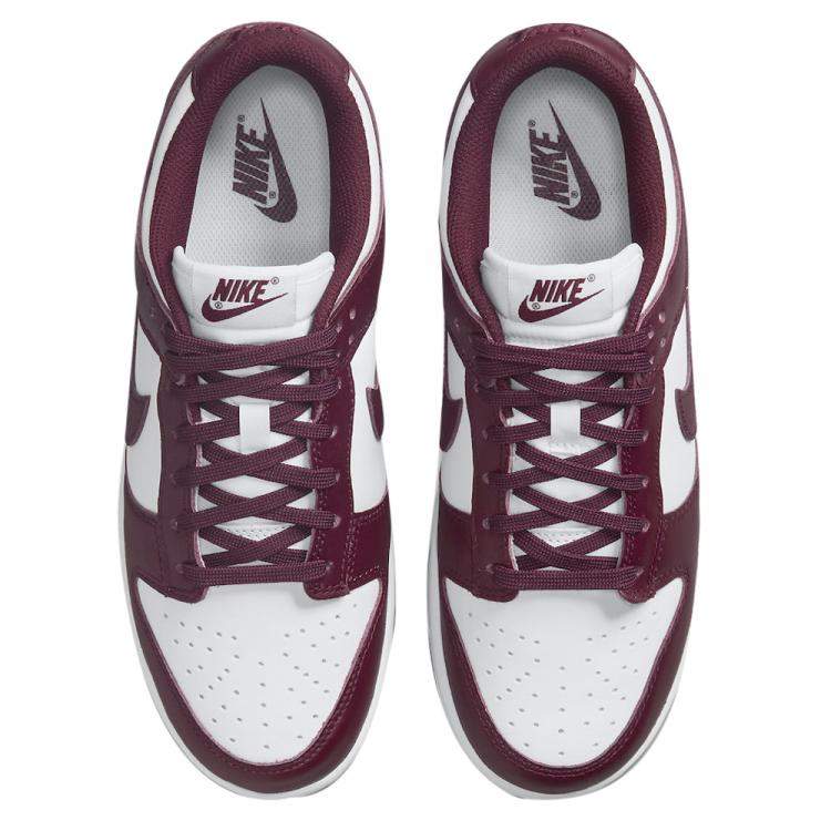 Pre Owned Nike WMNS Dunk Low Bordeaux Sneakers Size US 8.5W (EU 40)
