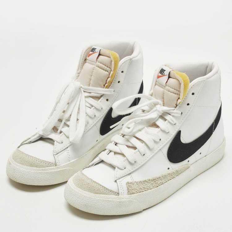 Pre Owned Nike Blazer Mid sacai Size 38 White Leather and Suede High Top Sneakers