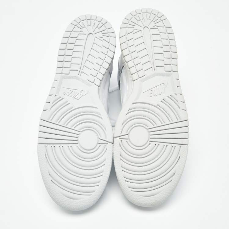 مملوكة مسبقًا حذاء رياضي نايك دانك هاي جلد أبيض رقبة عالية مقاس 43