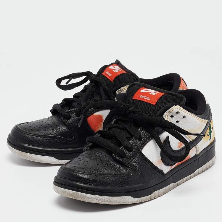 Nike raygun dunks best sale