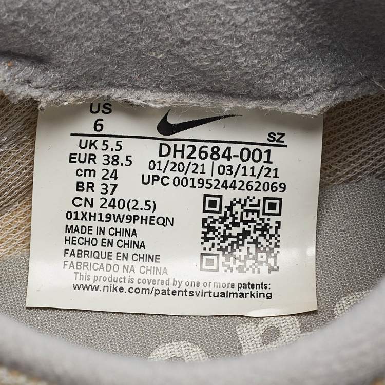 Pre Owned Nike x Sacai Grey /White Mesh And Suede Vaporwaffle Low Top Sneakers Size 38.5