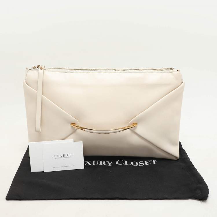 Pre Owned Nina Ricci Cream Leather Clutch