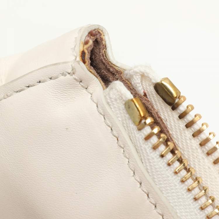 Pre Owned Nina Ricci Cream Leather Clutch