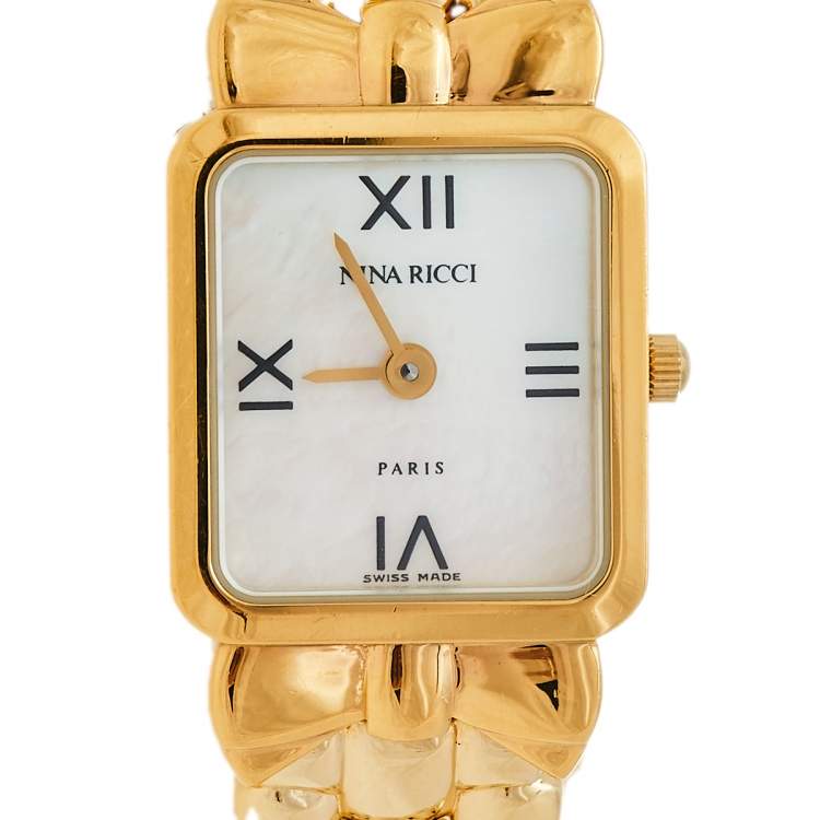 Pre Owned Nina Ricci Mother of Pearl Gold Plated Stainless Steel D950 Women's Wristwatch 18 mm