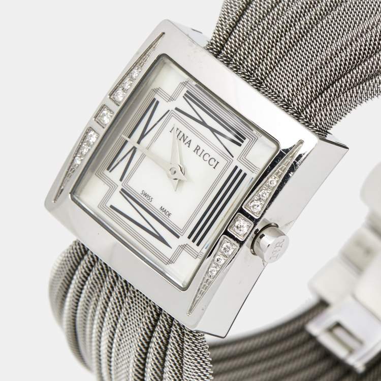 Pre Owned Nina Ricci Mother of Pearl Stainless Steel Diamond NO19.73 Women's Wristwatch 24 mm