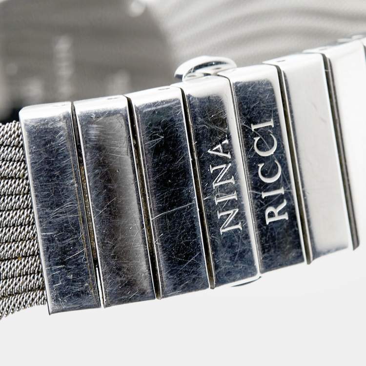 Pre Owned Nina Ricci Mother Of Pearl Stainless Steel Diamond N021.74.75.1 Women's Wristwatch 31 mm