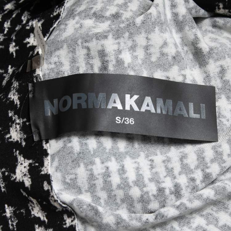مملوكة مسبقًا Norma Kamali Black Print Jersey Shirt Leggings Set S