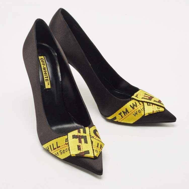 Pre Owned Off-White Black/Yellow Satin and Logo Canvas Pumps Size 40