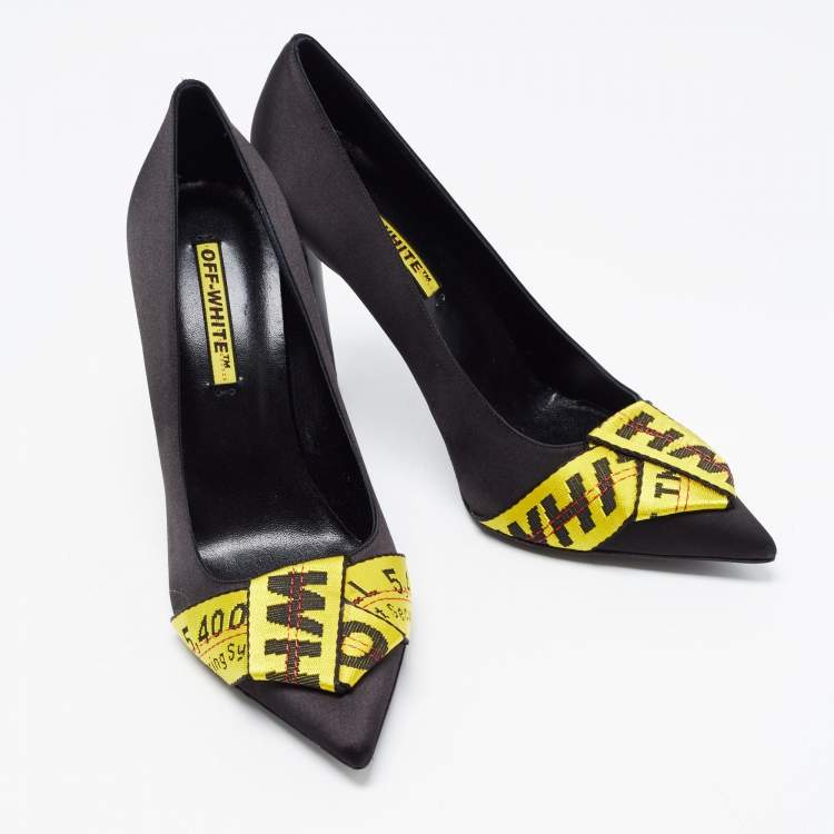 Pre Owned Off-White Black/Yellow Satin and Logo Canvas Pumps Size 40