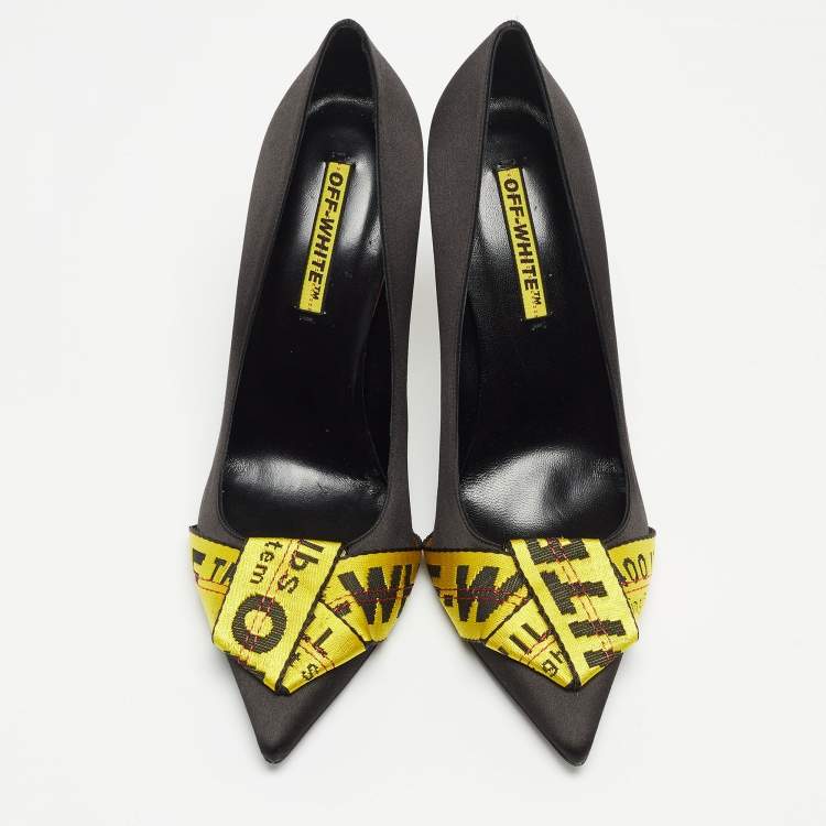 Pre Owned Off-White Black/Yellow Satin and Logo Canvas Commercial Bow Pumps Size 40