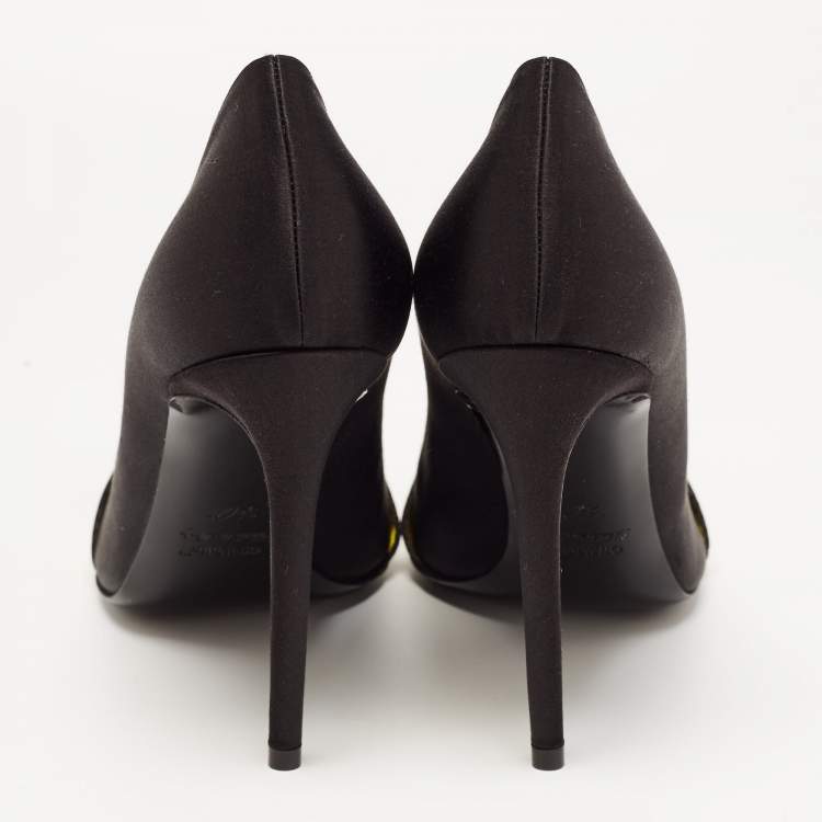 Pre Owned Off-White Black/Yellow Satin and Logo Canvas Pumps Size 40