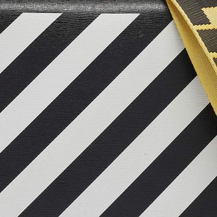 Pre Owned Off-White Black/White Diagonal Print Leather Binder Clip Crossbody Bag