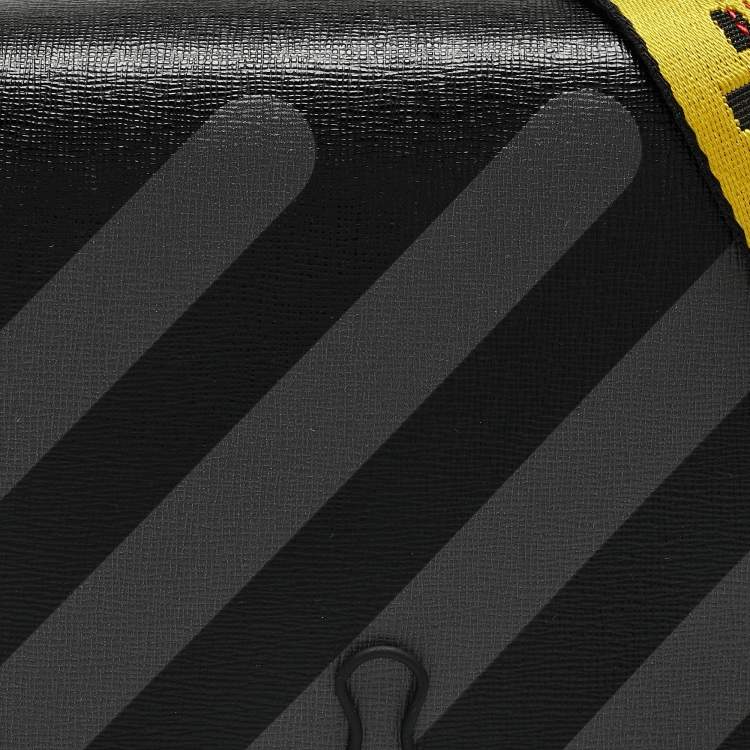 Pre Owned Off-White Black/Grey Diagonal Print Leather Binder Clip Crossbody Bag