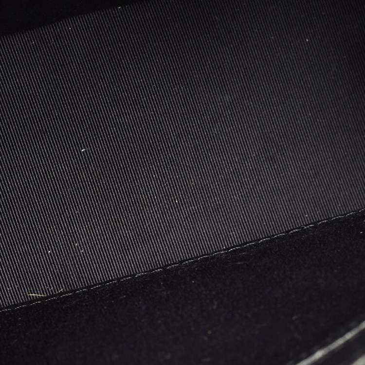 Pre Owned Off-White Black/White Diagonal Print Leather Binder Clip Crossbody Bag