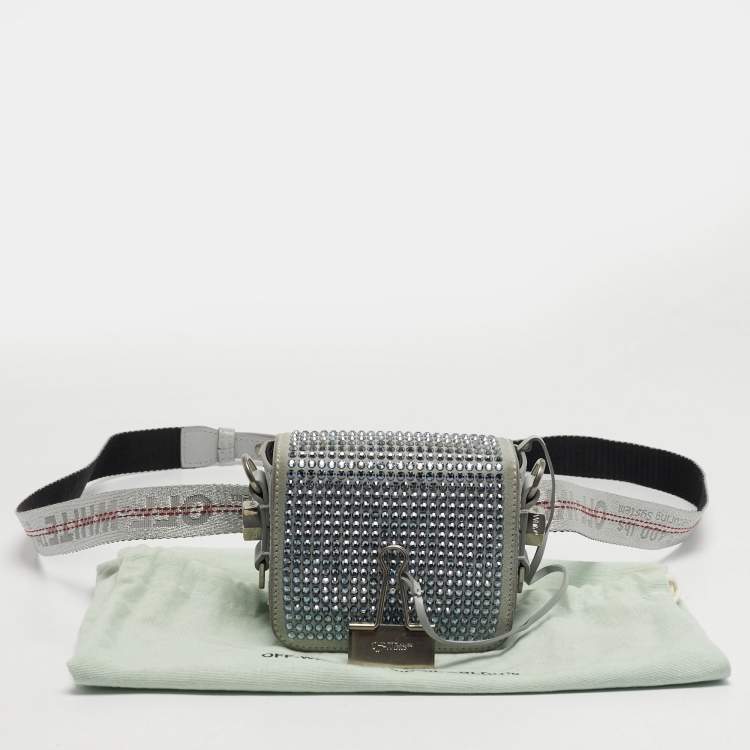 مملوكة مسبقًا Off-White Binder Clip Crystal Embellishment Baby Pale Blue Leather and Suede Convertible Belt Bag