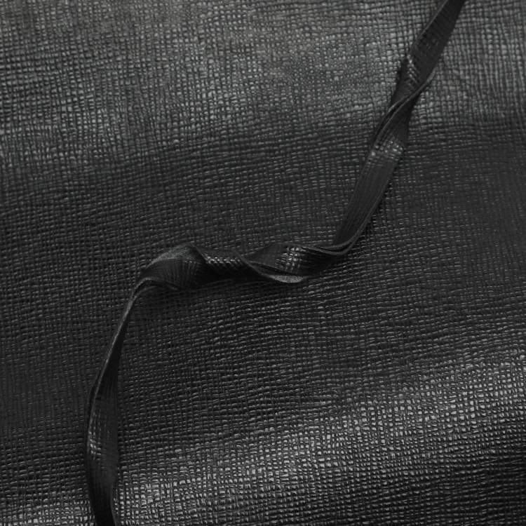 Pre Owned Off-White Sculpture Binder Clip Black Leather Crossbody Bag