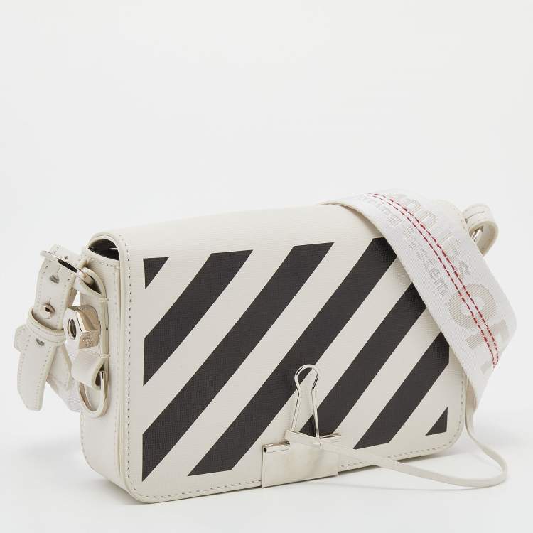 Pre Owned Off-White Black/White Diagonal Print Leather Mini Binder Clip Crossbody Bag