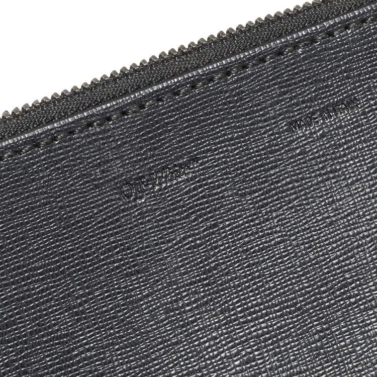 Pre Owned Off-White Black/White Diagonal Print Leather Mini Binder Clip Crossbody Bag