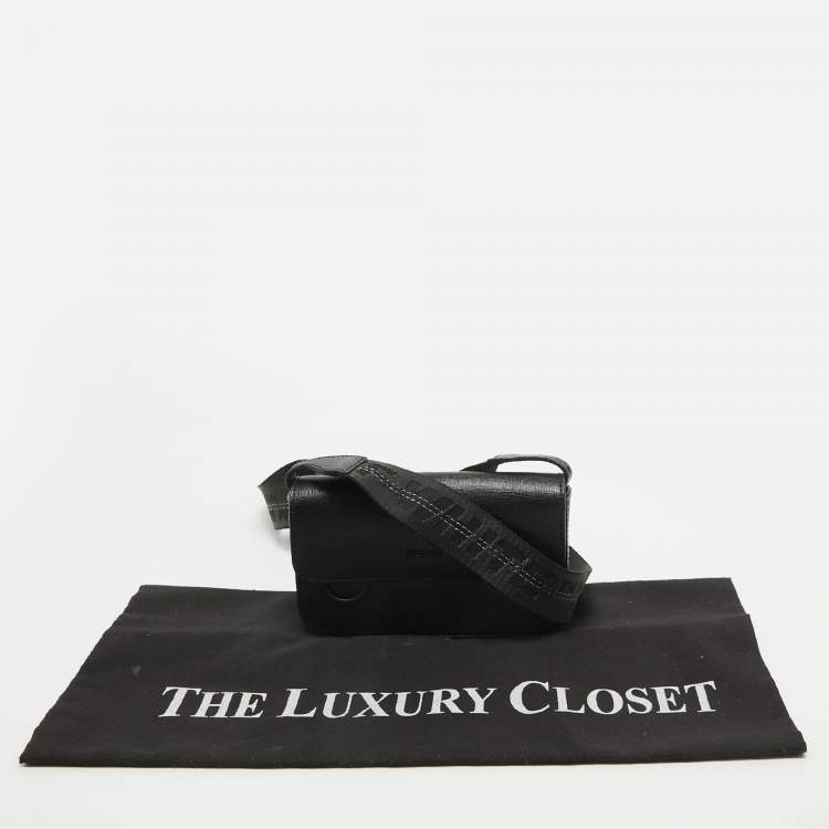 Pre Owned Off-White Black Leather Mini Flap Crossbody Bag