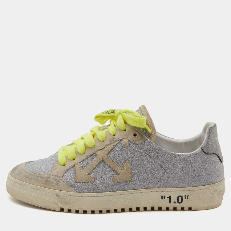 Pre Owned Off-White Metallic Grey/Silver Suede and Glitter Arrow Low Top Sneakers Size 36