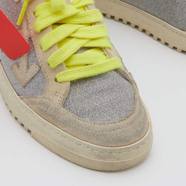 Pre Owned Off-White Metallic Grey/Silver Suede and Glitter Arrow Low Top Sneakers Size 36