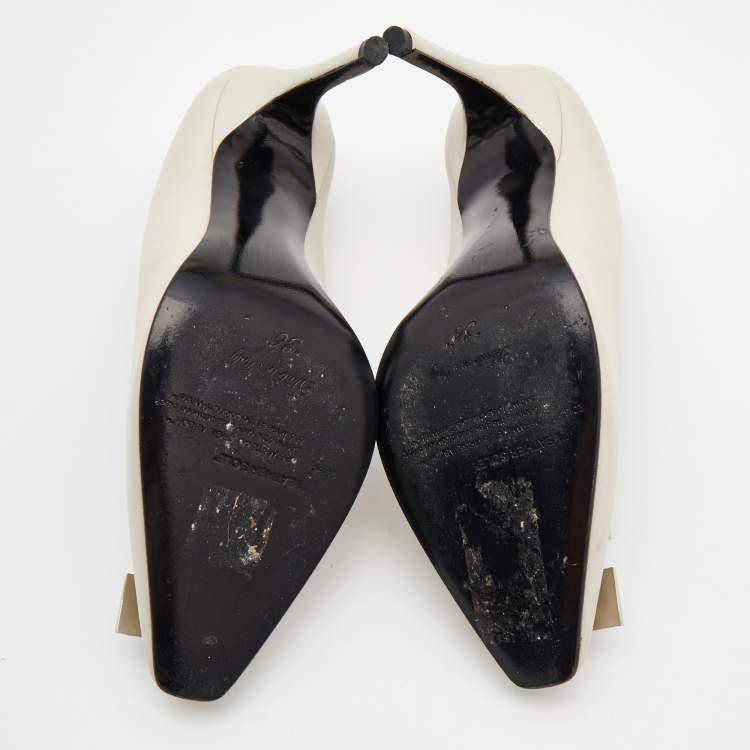 Pre Owned Off-White Cream Leather Arrow Embellished Pumps Size 36