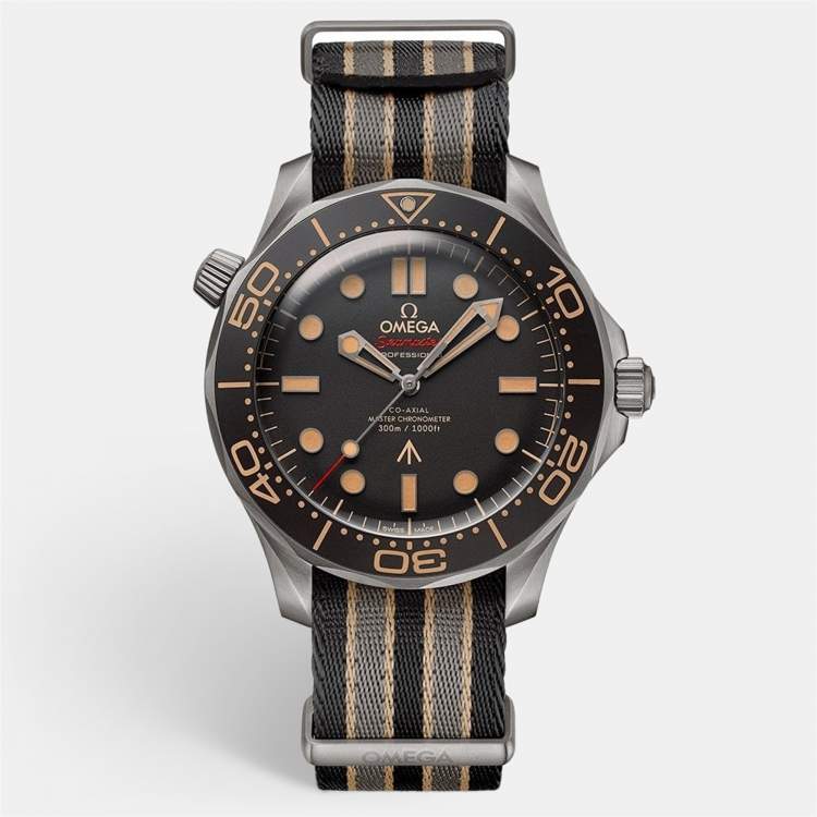 Pre Owned Omega Brown Titanium NATO Seamaster 007 Edition 210.92.42.20.01.001 Men's Wristwatch 42 mm