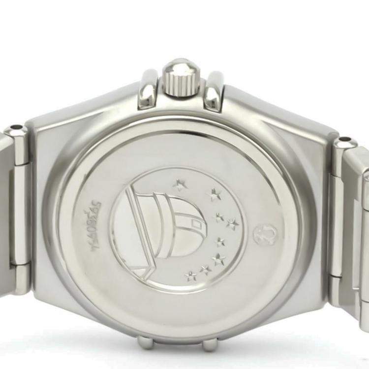 Pre Owned Omega Silver Diamonds Stainless Steel Constellation 1562.36 Quartz Women's Wristwatch 22 MM