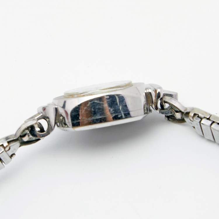 Pre Owned Omega Silver 14K White Gold Vintage Manual Winding Women's Wristwatch 14 mm