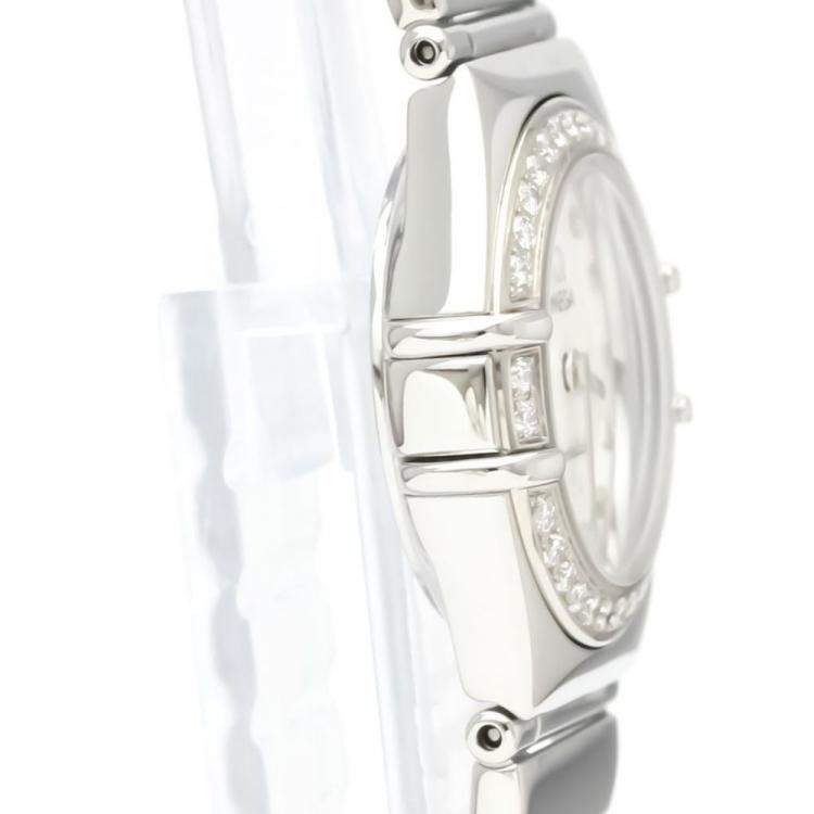 Pre Owned Omega White Shell Stainless Steel Constellation 1465.71 Quartz Women's Wristwatch 22 mm