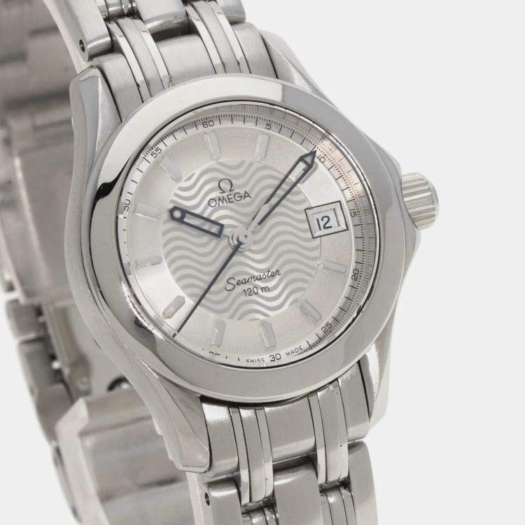 Pre Owned Omega Silver Stainless Steel Seamaster 2571.31 Quartz Women's Wristwatch 26 mm
