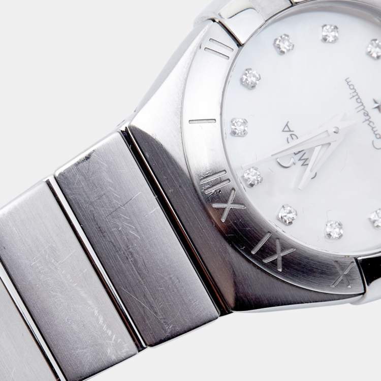 Pre Owned Omega Mother Of Pearl Stainless Steel Diamond Constellation 123.10.27.60.55.001 Women's Wristwatch 27 mm