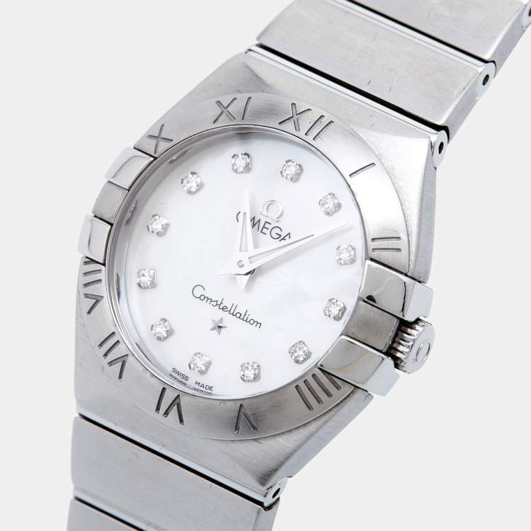 Pre Owned Omega Mother Of Pearl Stainless Steel Diamond Constellation 123.10.27.60.55.001 Women's Wristwatch 27 mm