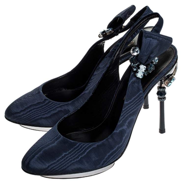 Pre Owned Oscar De La Renta Blue Faille Fabric Crystal Embellished Juliette Slingback Sandals Size 39.5