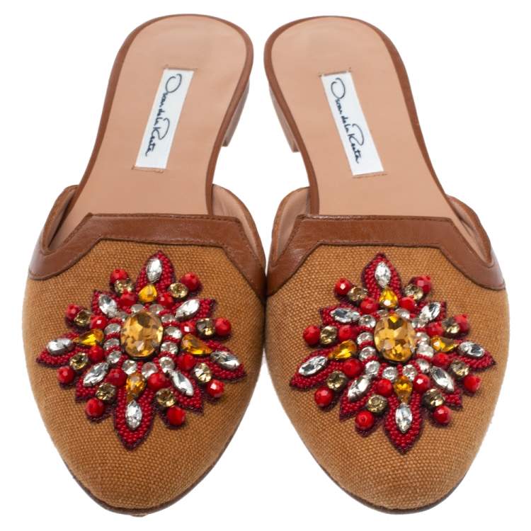 مملوكة مسبقًا Oscar De La Renta Brown Embellished Canvas and Leather Flat Spanish Mules Size 37