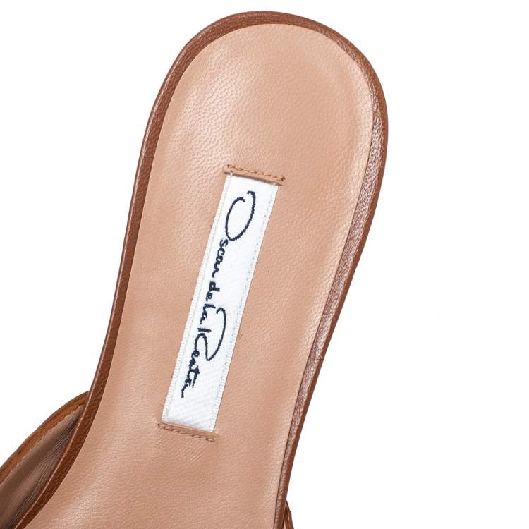 مملوكة مسبقًا Oscar De La Renta Brown Embellished Canvas and Leather Flat Spanish Mules Size 37