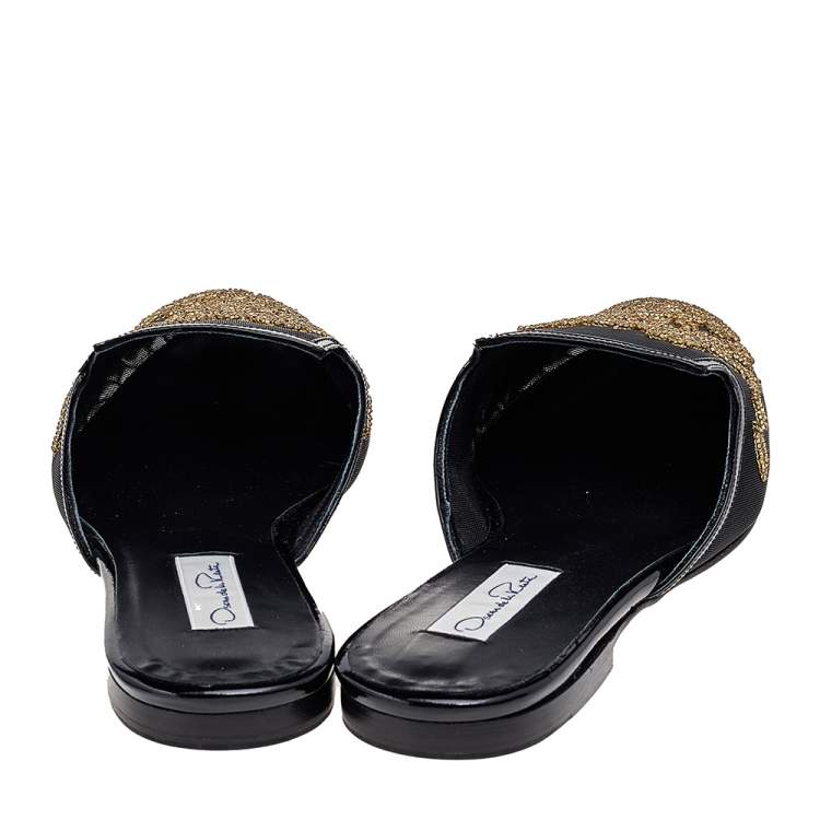 Pre Owned Oscar de la Renta Black/Gold Mesh Embellished Mules Size 41