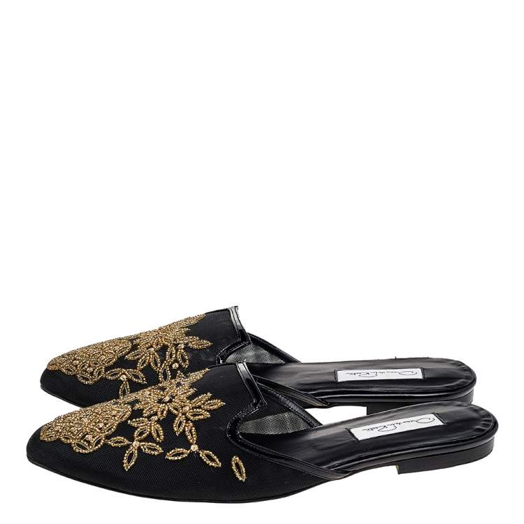 Pre Owned Oscar de la Renta Black/Gold Mesh Embellished Mules Size 41