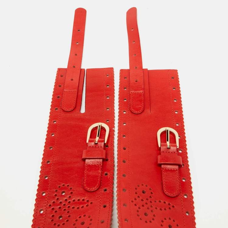 Pre Owned Oscar de la Renta Red Perforated Leather Waist Belt M
