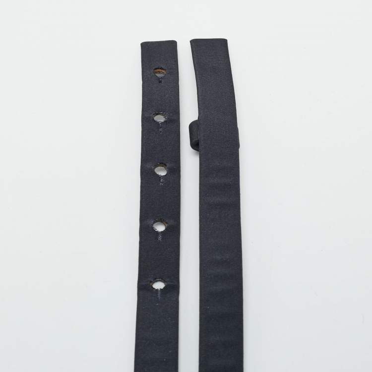 Pre Owned حزام أوسكار دي لا رينتا أزرق داكن ساتان مزخرف بالكريستال بالقوس نحيف كبير