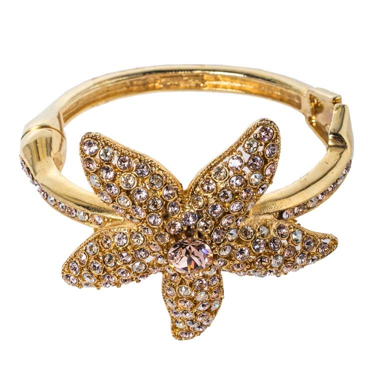 Pre Owned Oscar de la Renta Crystal Embedded Gold Tone Starfish Bracelet