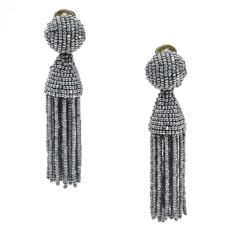 Pre Owned Oscar de la Renta Silver Beaded Short Tasseled Clip On Earrings