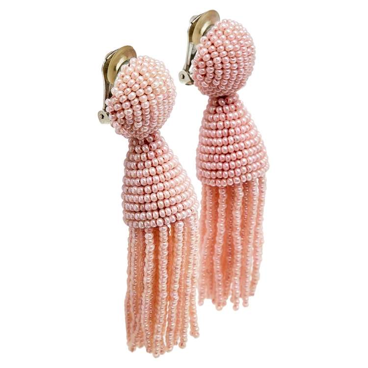 Pre Owned Oscar de la Renta Pink Beaded Tassel Clip on Earrings