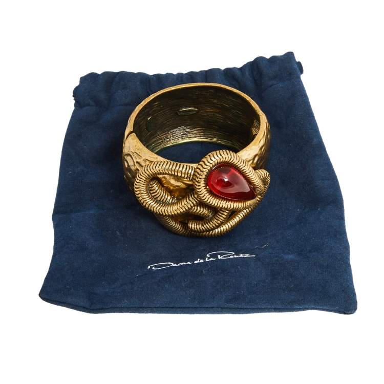 Pre Owned Oscar de la Renta Gold Tone Red Crystal Cuff Bracelet