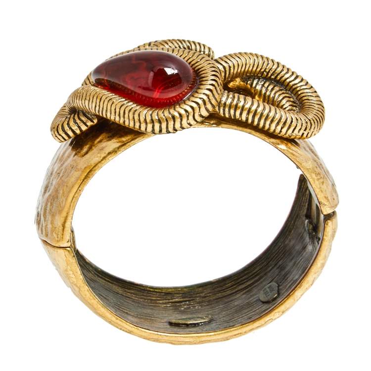 Pre Owned Oscar de la Renta Gold Tone Red Crystal Cuff Bracelet
