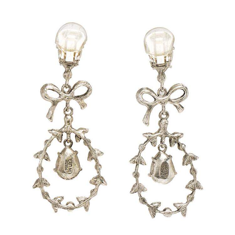 مملوكة مسبقًا Oscar de la Renta Bow Drop Crystal Silver Tone Clip-On Drop Earrings