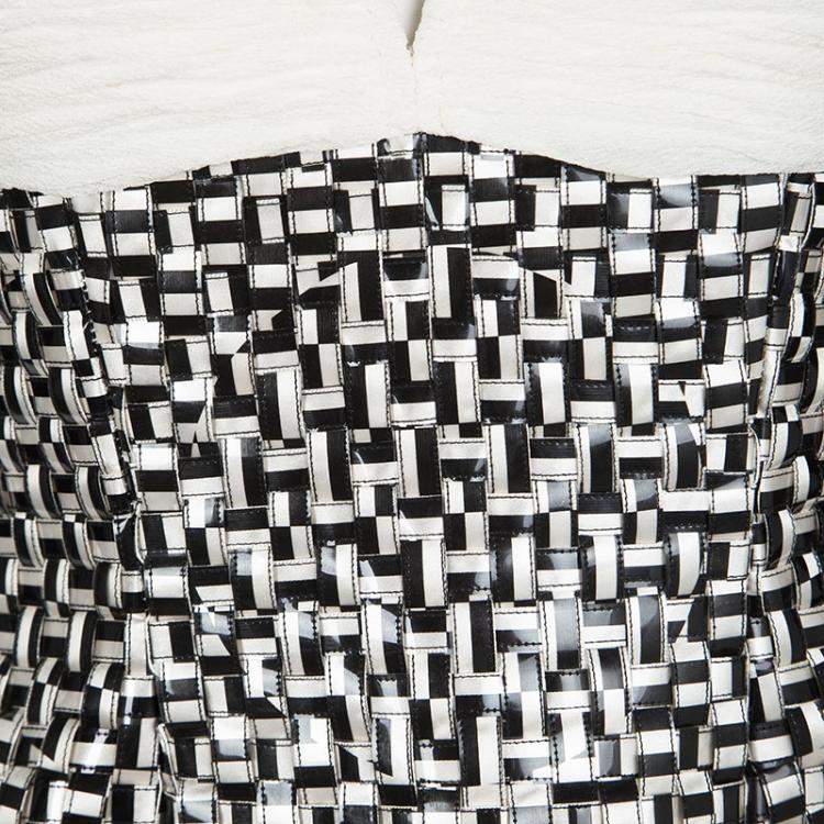 Pre Owned Oscar De La Renta Off White Basket Weave Embellished Ruched Silk Gown S