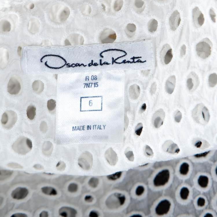 Pre Owned Oscar de la Renta White Eyelet Lace Ruffle Detail Top M