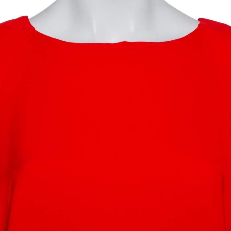Pre Owned Oscar de la Renta Red Silk Crepe Cape Detail Gown M