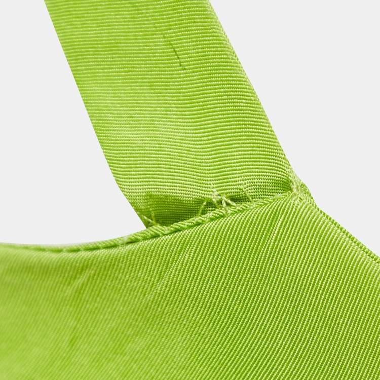 Pre Owned Oscar de la Renta Green Silk Crystal Detail Belted Gown S
